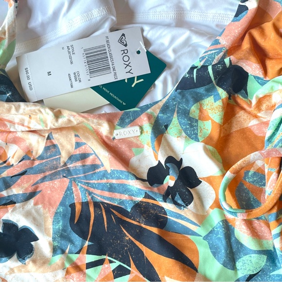 NWOT Roxy PT Beach Classics One Piece Size Med - Picture 4 of 7